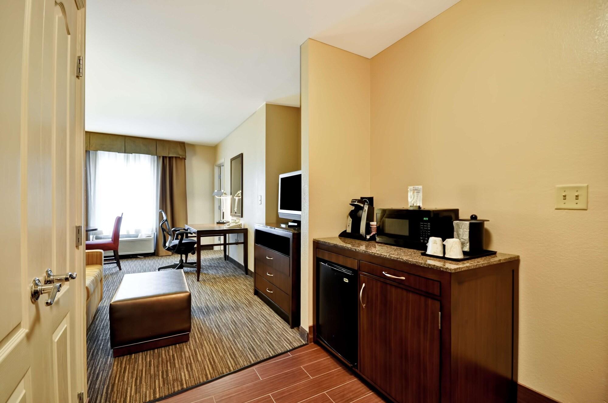 Hilton Garden Inn Tampa North Temple Terrace Exteriér fotografie
